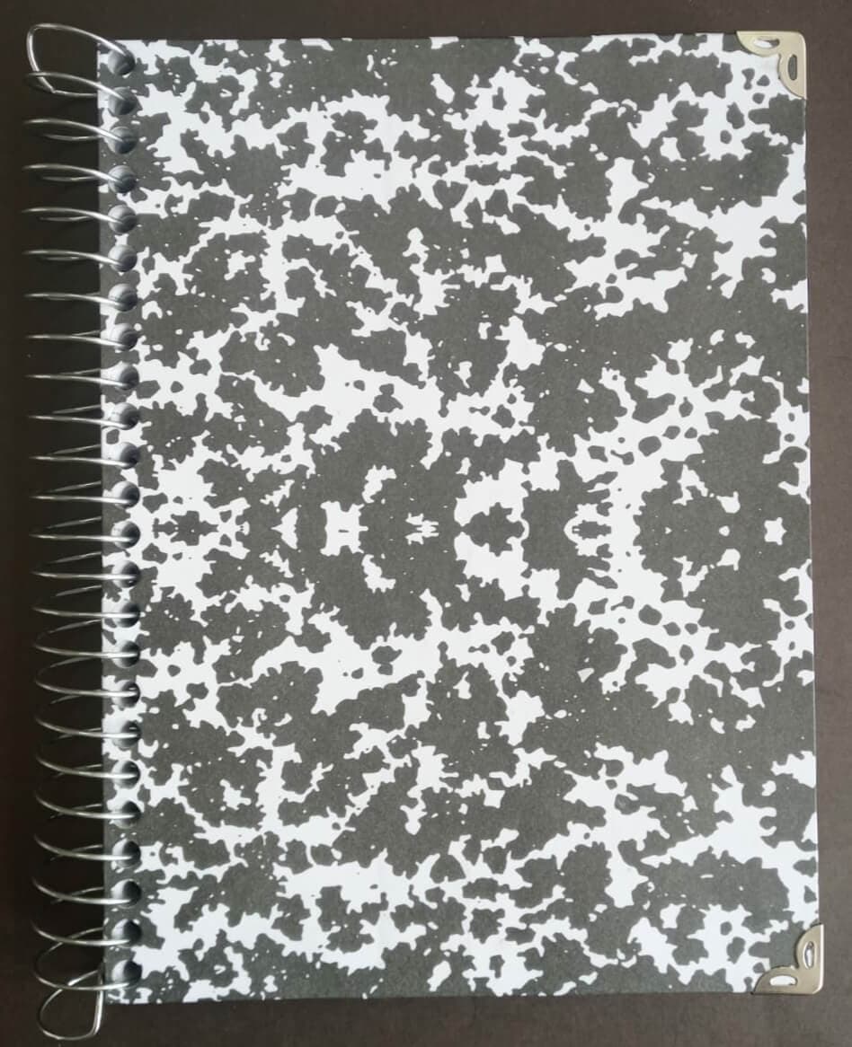 Sert Kapak Defter